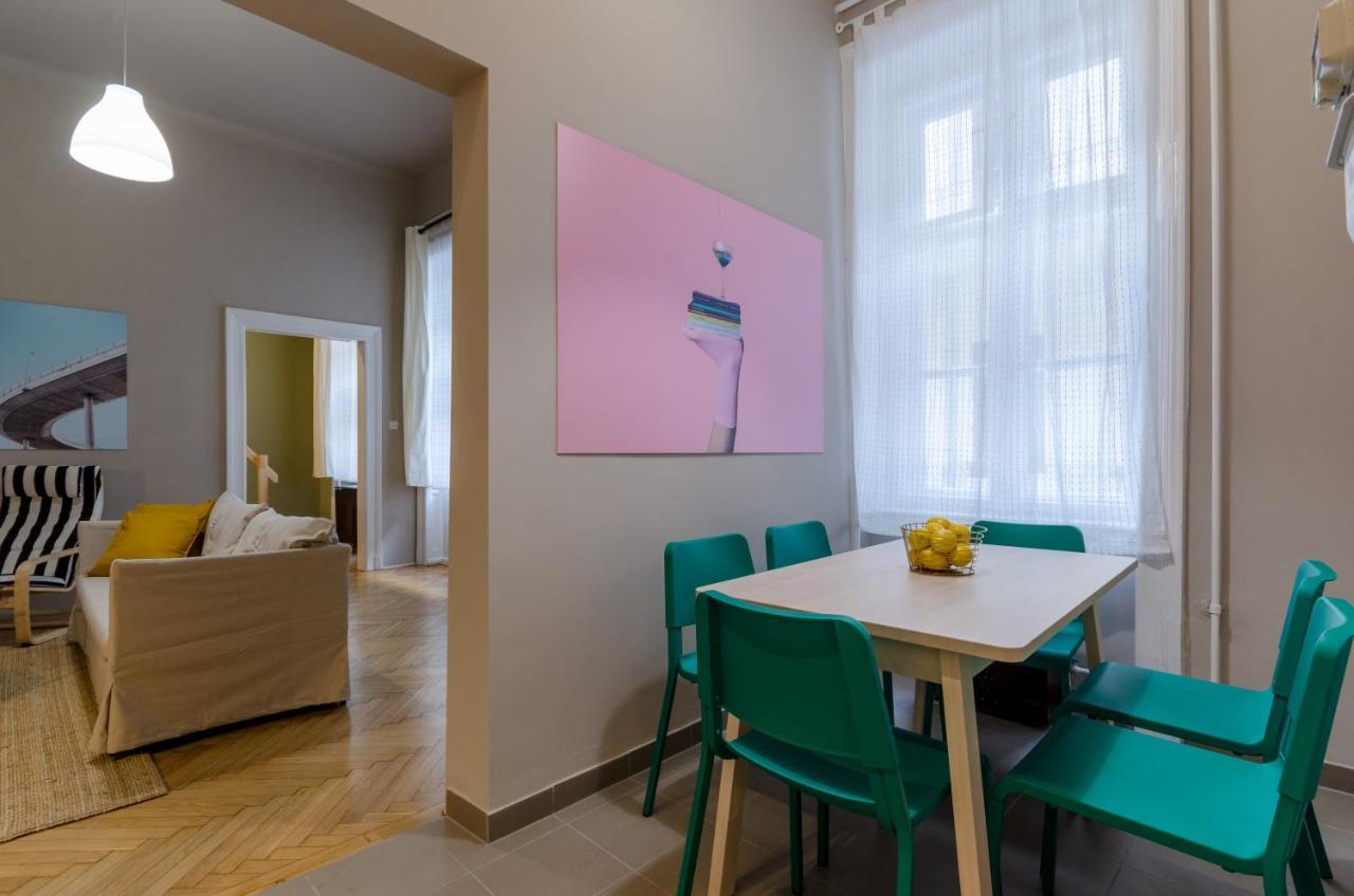 Apartment In City Centre A16 Budapest Bagian luar foto